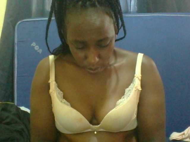 naughty-slender live cam on BongaCams
