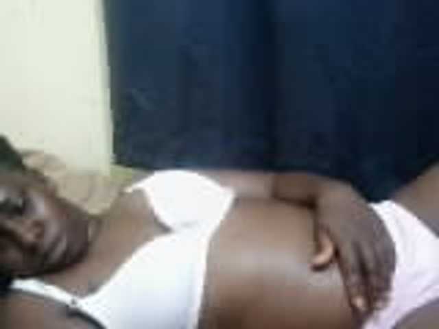 naughty-slender live cam on BongaCams