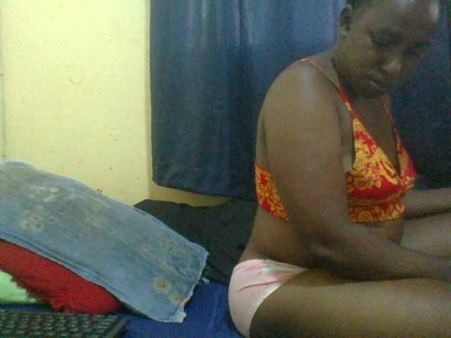 naughty-slender live cam on BongaCams