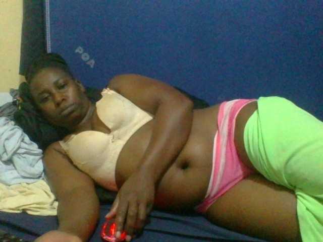 naughty-slender live cam on BongaCams