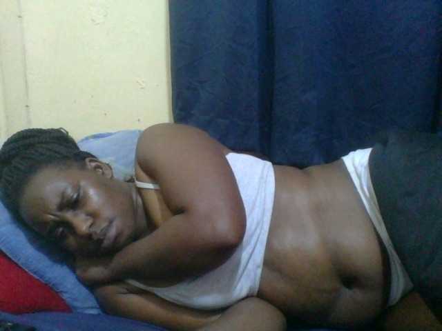 naughty-slender live cam on BongaCams