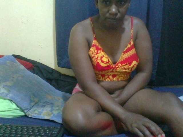 naughty-slender live cam on BongaCams