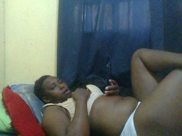naughty-slender live webcam show