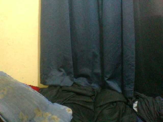 naughty-slender live webcam show