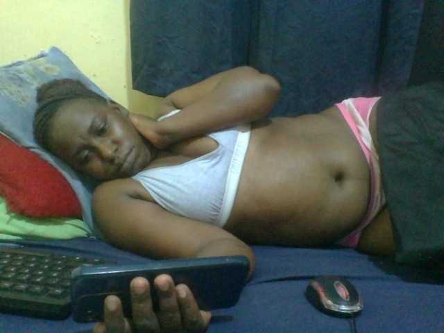 naughty-slender live cam on BongaCams