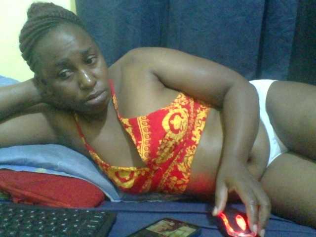 naughty-slender live cam on BongaCams