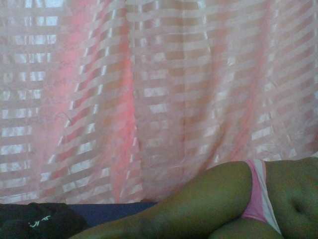 naughty-slender live cam on BongaCams