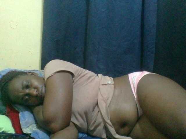 naughty-slender live cam on BongaCams