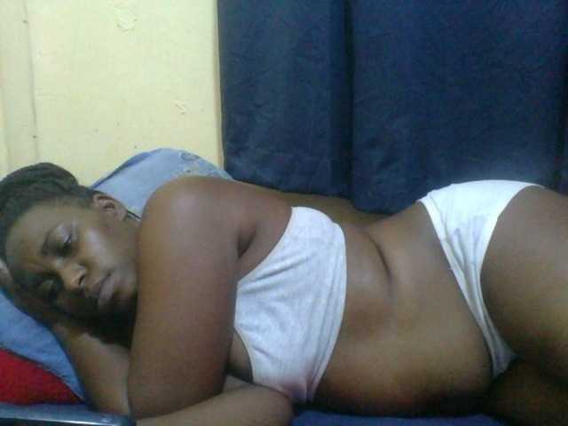 naughty-slender live cam on BongaCams