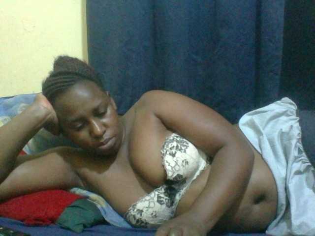 naughty-slender live cam on BongaCams