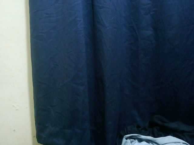 naughty-slender live cam on BongaCams