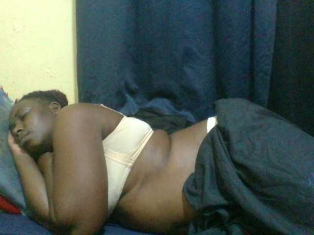 naughty-slender live cam on BongaCams