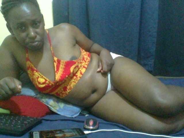 naughty-slender live cam on BongaCams