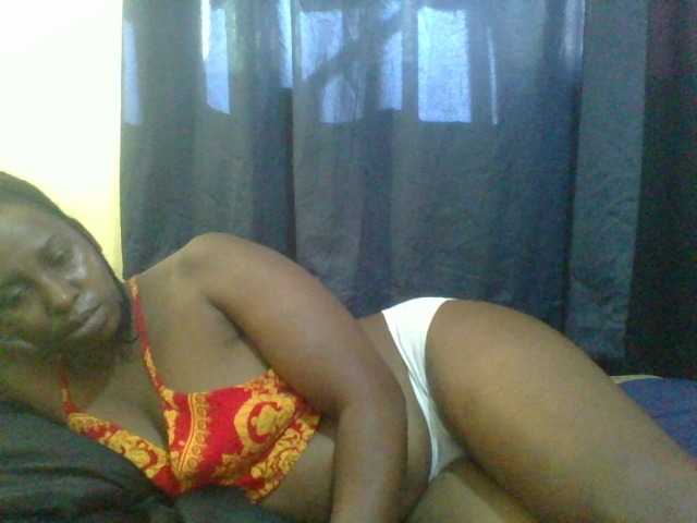 naughty-slender live cam on BongaCams