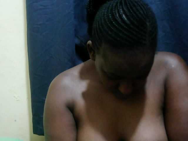 naughty-slender live cam on BongaCams