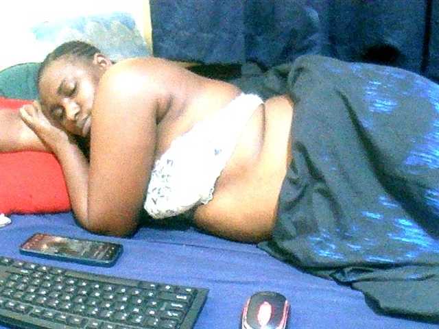 naughty-slender live cam preview