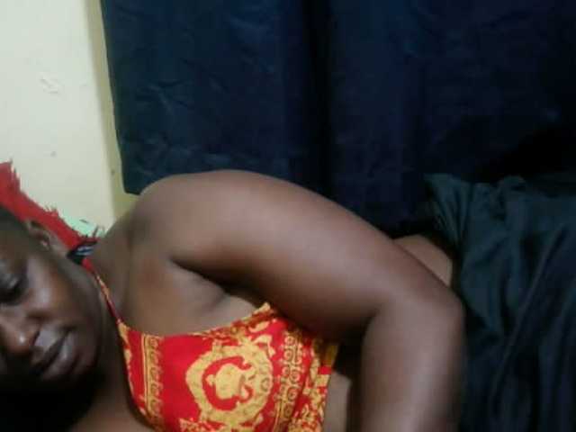 naughty-slender live cam on BongaCams