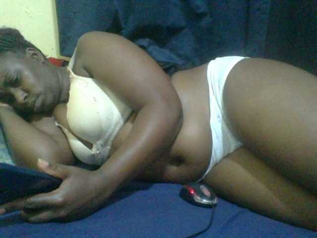 naughty-slender live webcam show
