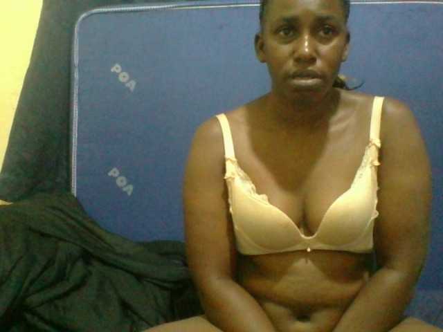 naughty-slender live cam on BongaCams