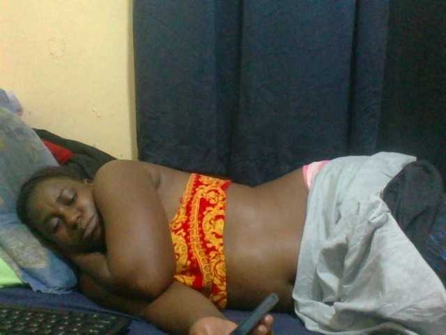 naughty-slender live cam on BongaCams
