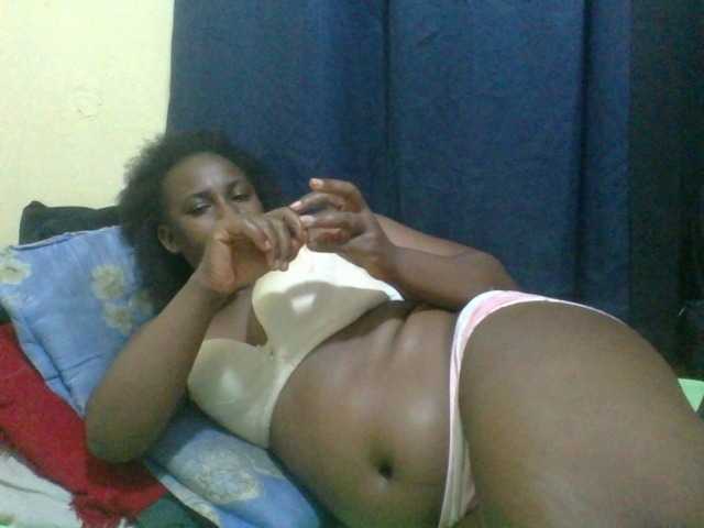 naughty-slender live cam on BongaCams