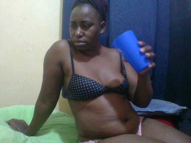 naughty-slender live cam on BongaCams