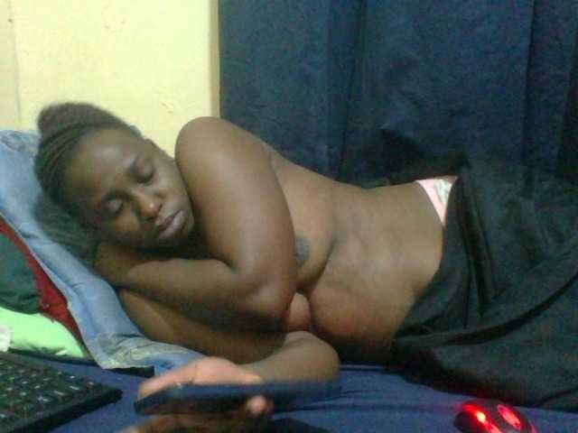 naughty-slender live cam on BongaCams
