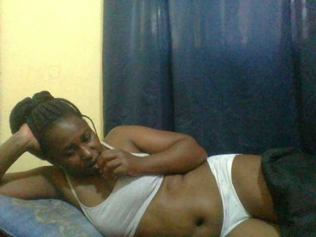 naughty-slender live cam on BongaCams