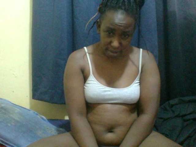 naughty-slender live cam on BongaCams