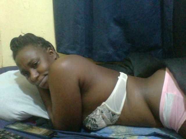 naughty-slender live cam on BongaCams