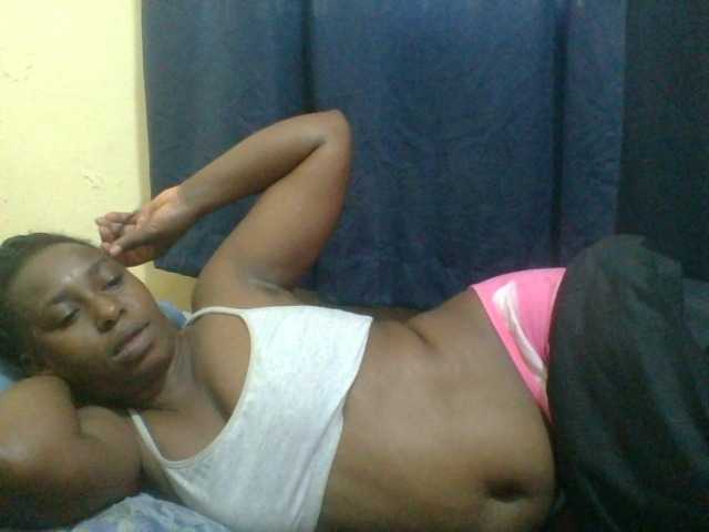 naughty-slender live cam on BongaCams