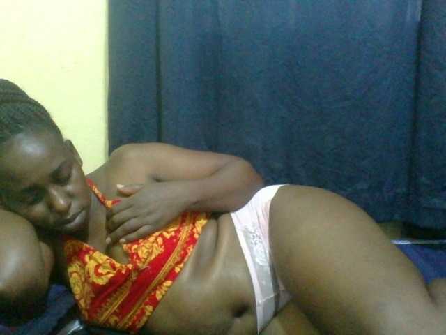 naughty-slender live cam on BongaCams