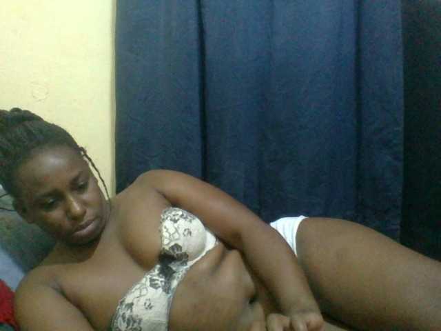 naughty-slender live cam on BongaCams