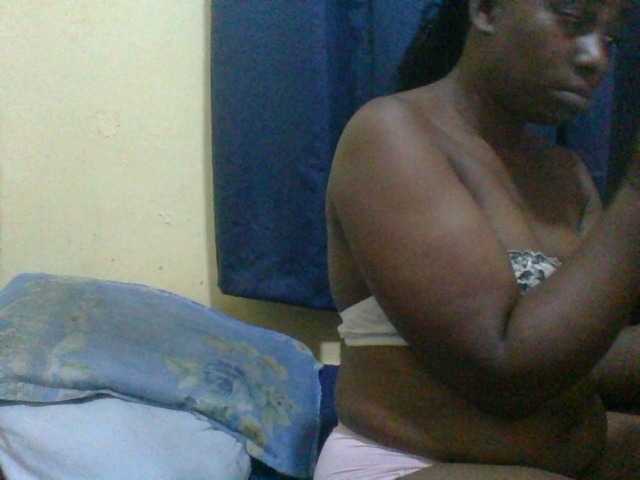 naughty-slender live cam on BongaCams