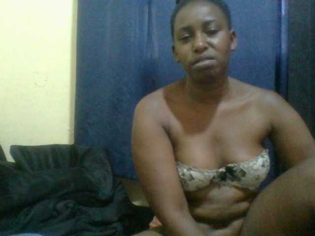 naughty-slender live cam on BongaCams