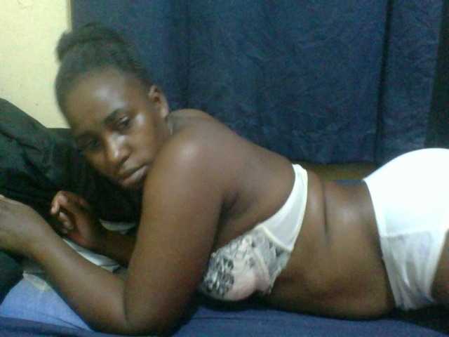 naughty-slender live cam on BongaCams