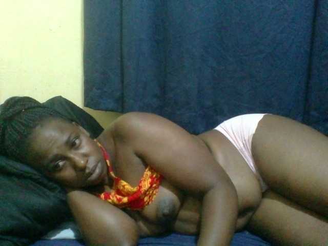 naughty-slender live cam on BongaCams