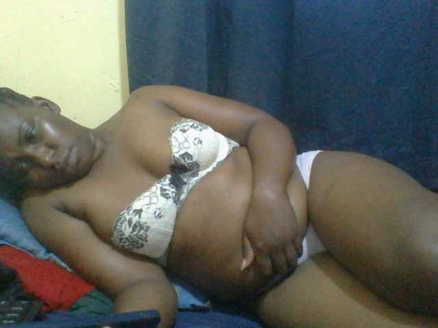 naughty-slender live cam on BongaCams