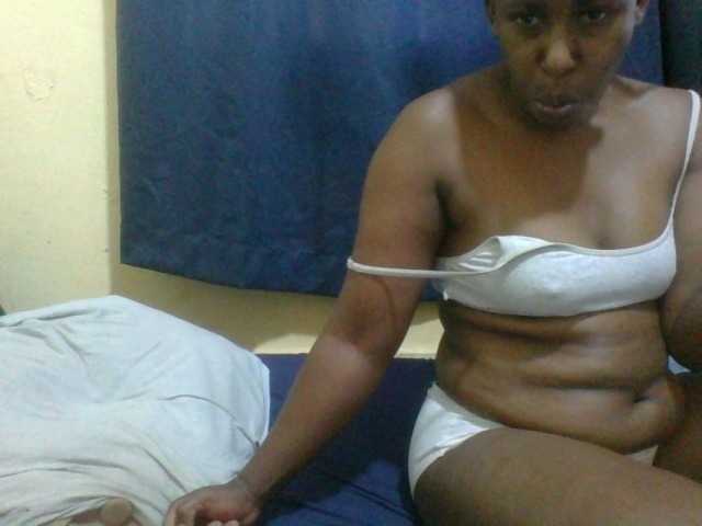 naughty-slender live cam on BongaCams
