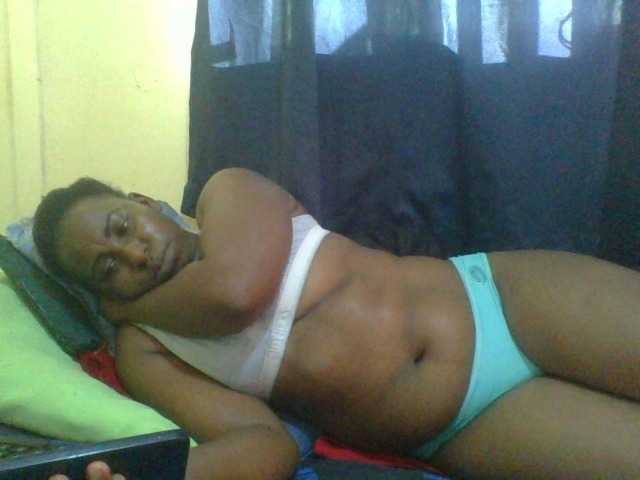 naughty-slender live webcam show