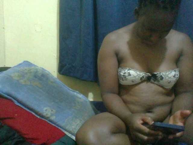 naughty-slender live cam on BongaCams