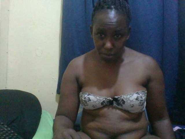 naughty-slender live cam on BongaCams