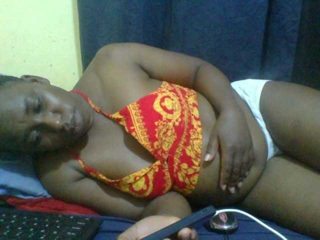 naughty-slender live cam on BongaCams