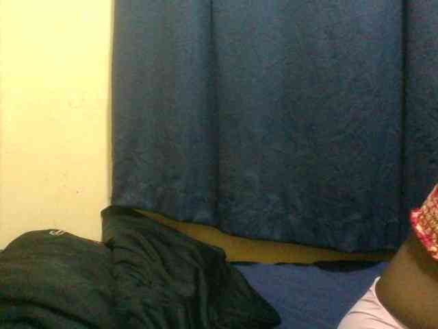 naughty-slender webcam