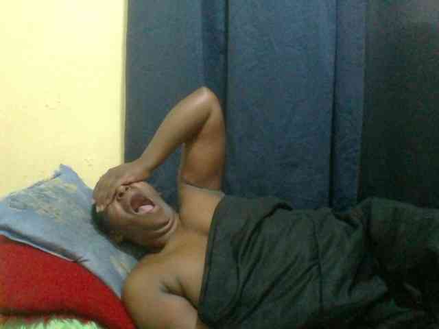 naughty-slender webcam