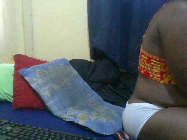 naughty-slender webcam