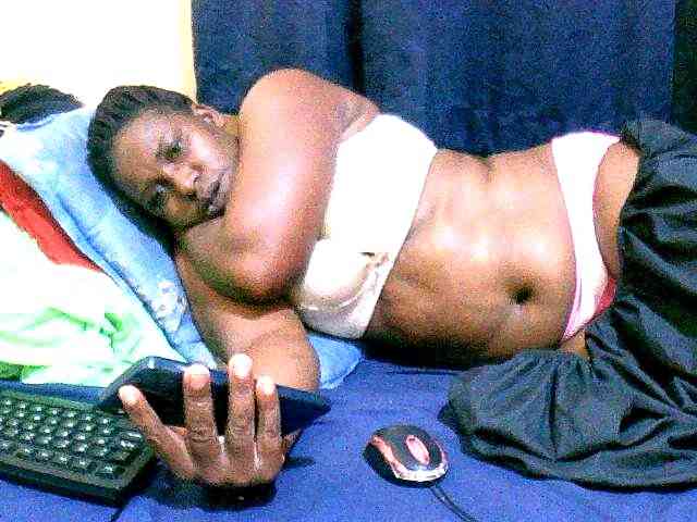 naughty-slender webcam