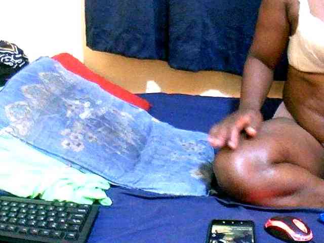 naughty-slender webcam