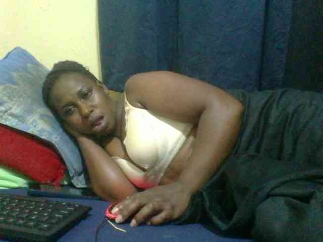 naughty-slender webcam
