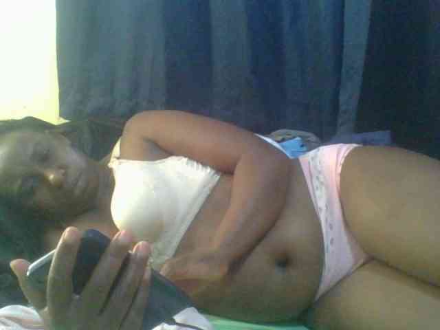 Model: naughty-slender